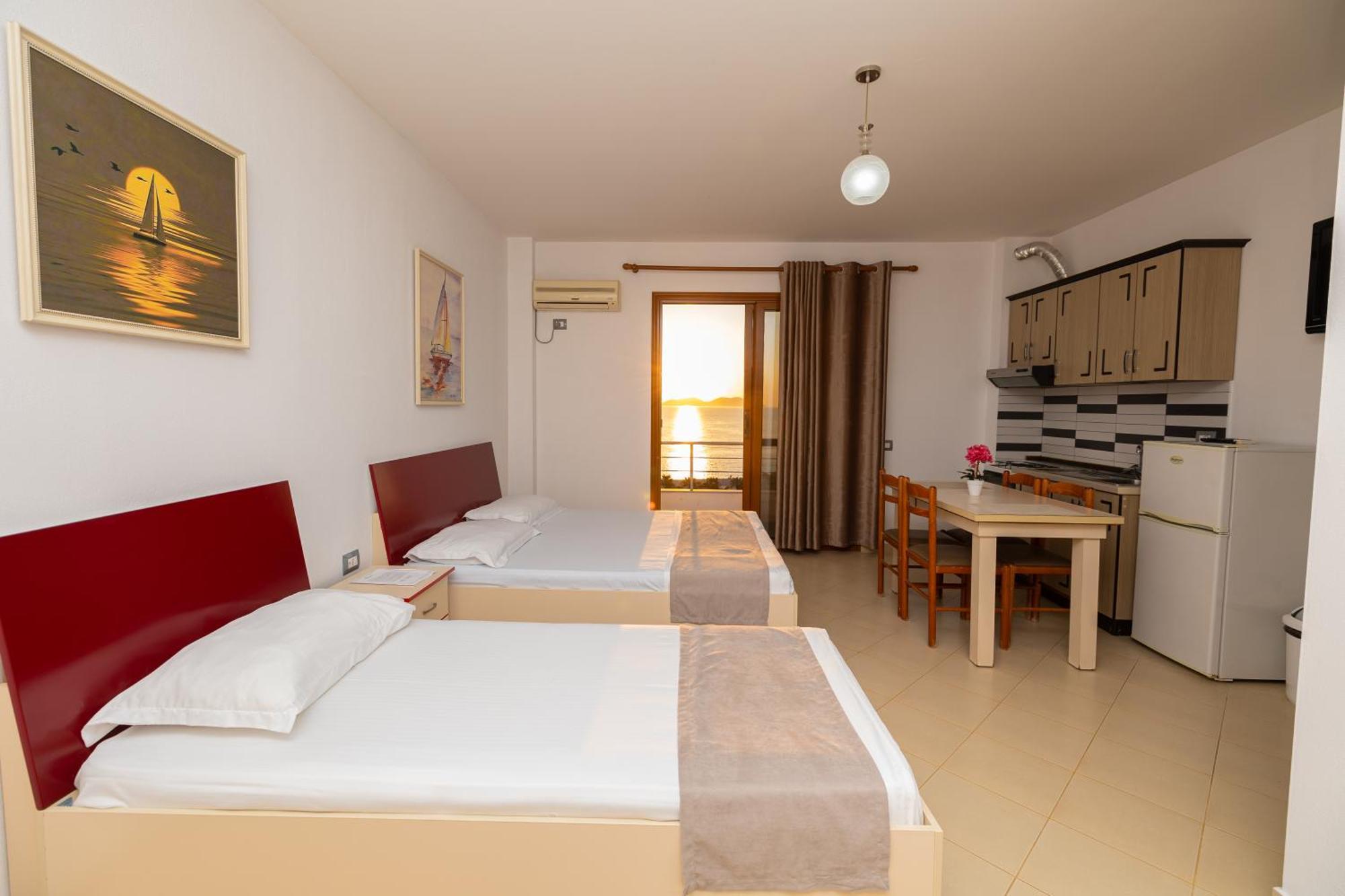 Hotel Idi Wlora Zewnętrze zdjęcie