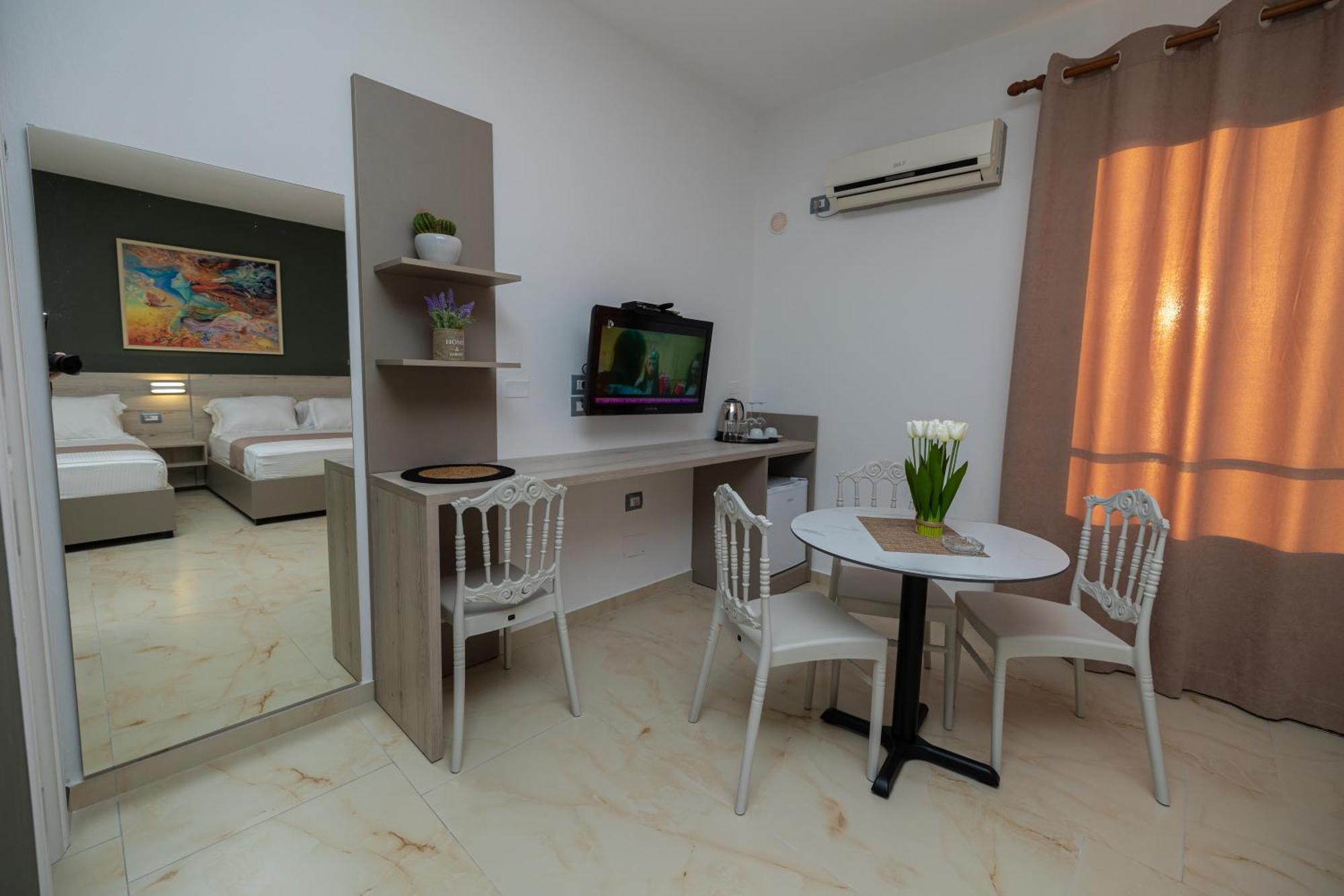 Hotel Idi Wlora Zewnętrze zdjęcie