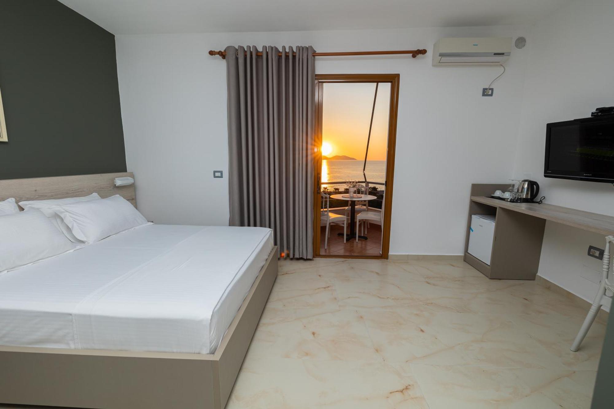 Hotel Idi Wlora Zewnętrze zdjęcie